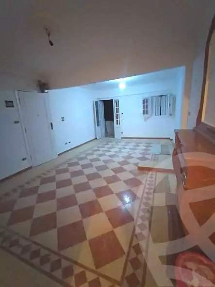 https://aqarmap.com.eg/ar/listing/7067642-for-sale-alexandria-lsywf-el-falki