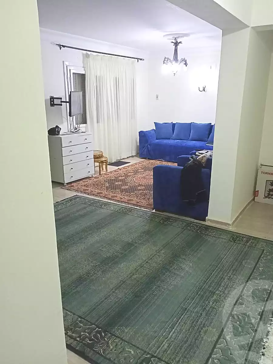 https://aqarmap.com.eg/en/listing/7067786-for-rent-cairo-new-cairo-compounds-la-rose