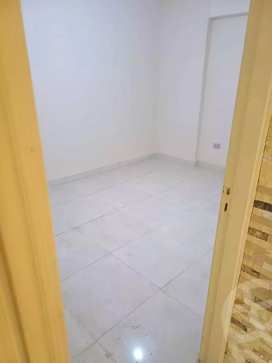 https://aqarmap.com.eg/ar/listing/7068113-for-rent-alexandria-el-asafra-43744-st
