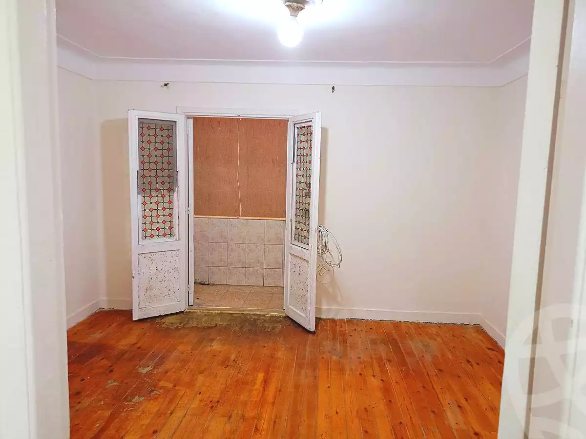 https://aqarmap.com.eg/ar/listing/7068127-for-rent-alexandria-el-asafra-sadiqat-al-ketab-al-moqadas-st