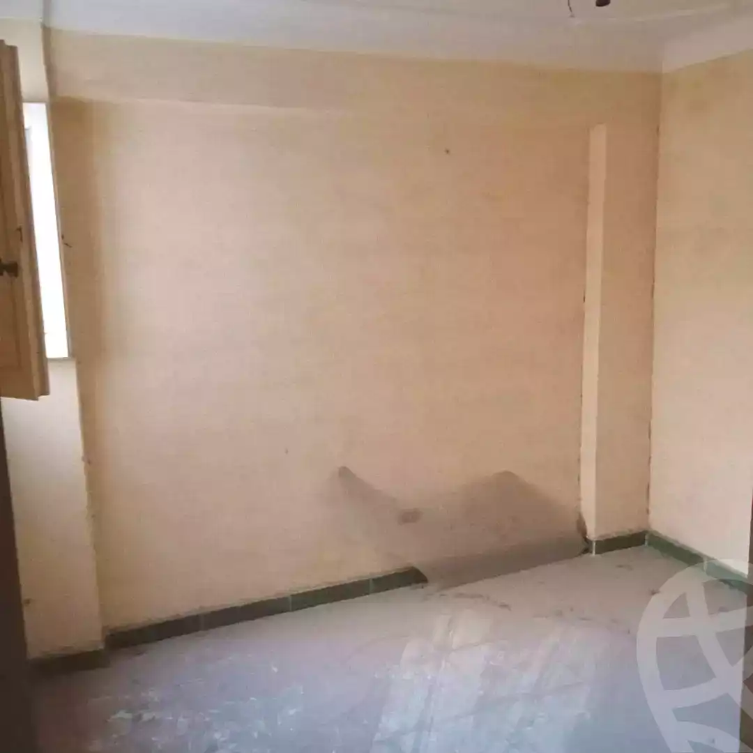 https://aqarmap.com.eg/ar/listing/7068134-for-sale-alexandria-al-agamy-el-hanouvel-gomaa-moftah-st