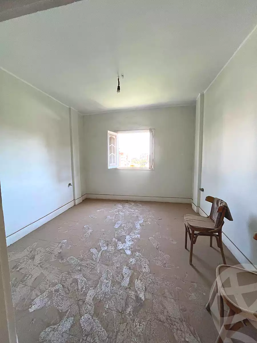 https://aqarmap.com.eg/ar/listing/7068264-for-sale-cairo-helwan-helwan-el-sharkeya-thabit-basha-st