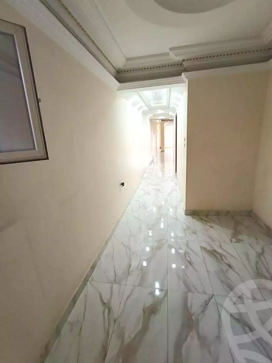 https://aqarmap.com.eg/ar/listing/7068381-for-sale-cairo-helwan-ahmed-enci-st