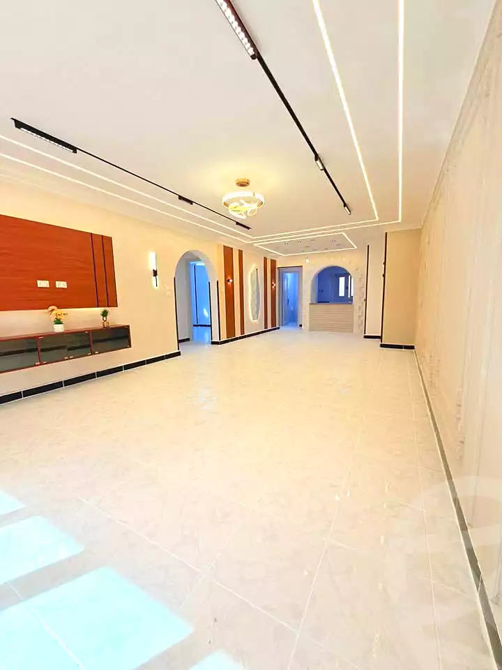 https://aqarmap.com.eg/ar/listing/7068431-for-sale-alexandria-al-agamy-shataa-el-nakheel