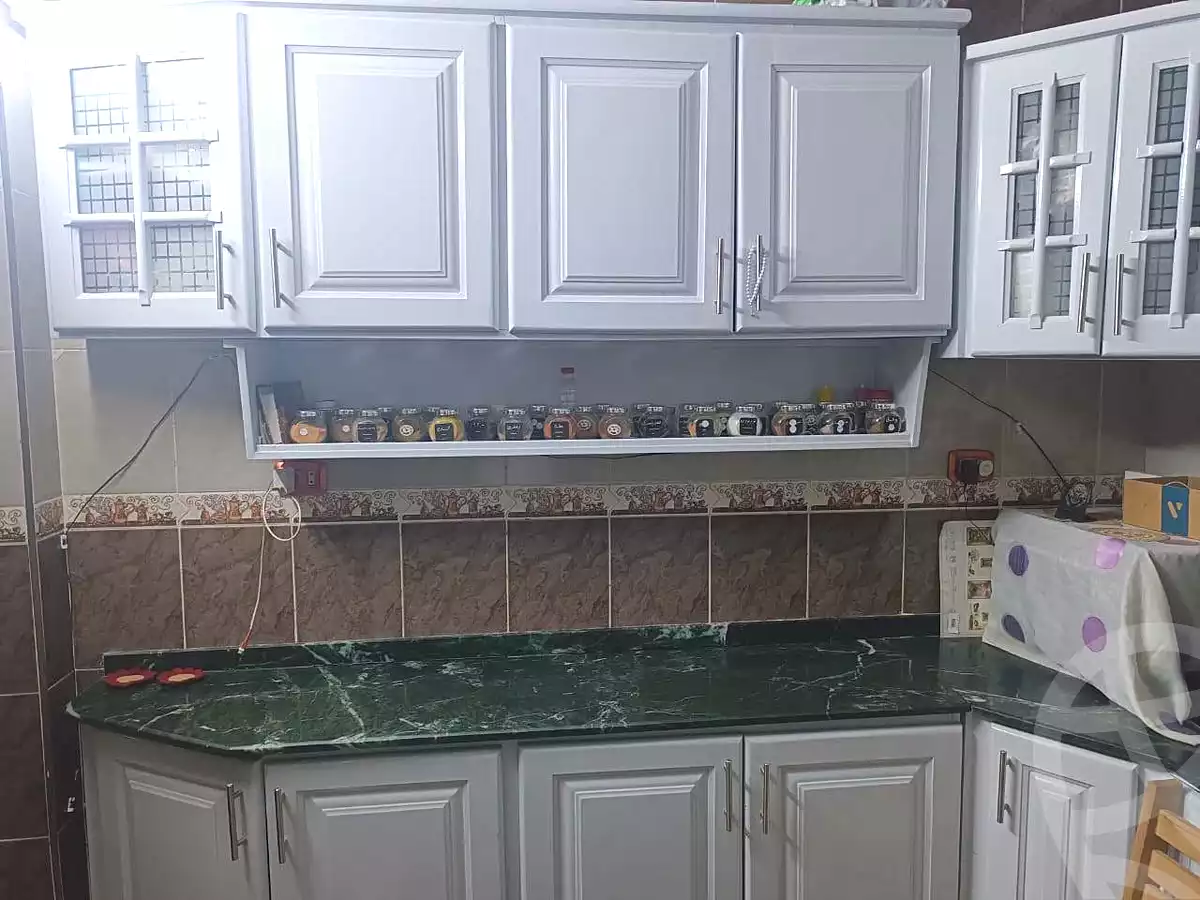 https://aqarmap.com.eg/ar/listing/7068543-for-sale-cairo-helwan-helwan-el-sharkeya-zaki-hawas-st