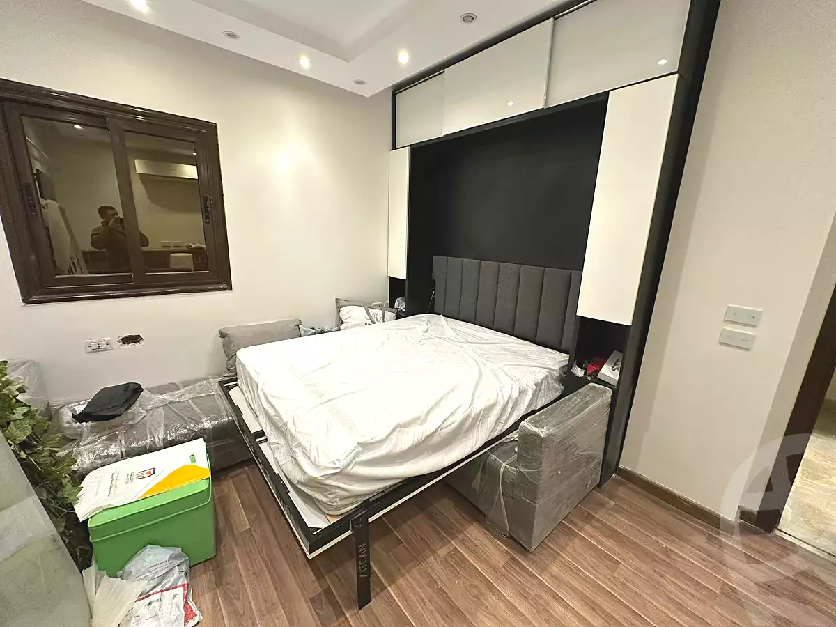 https://aqarmap.com.eg/ar/listing/7068815-for-sale-cairo-new-cairo-compounds-hyde-park-centre-ville-hyde-park