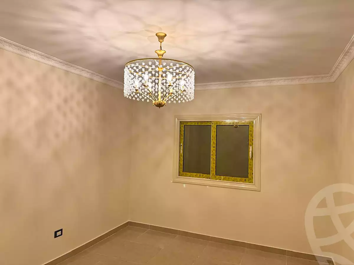 https://aqarmap.com.eg/ar/listing/7068835-for-sale-cairo-new-cairo-compounds-kmbwnd-rwd-lzhr