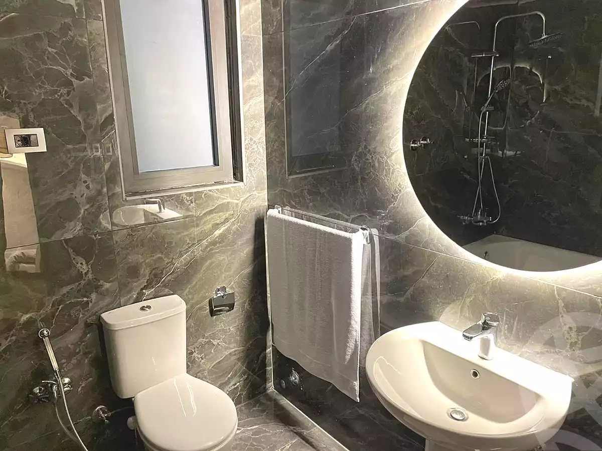 https://aqarmap.com.eg/ar/listing/7068928-for-rent-cairo-new-cairo-compounds-lakeview-residence