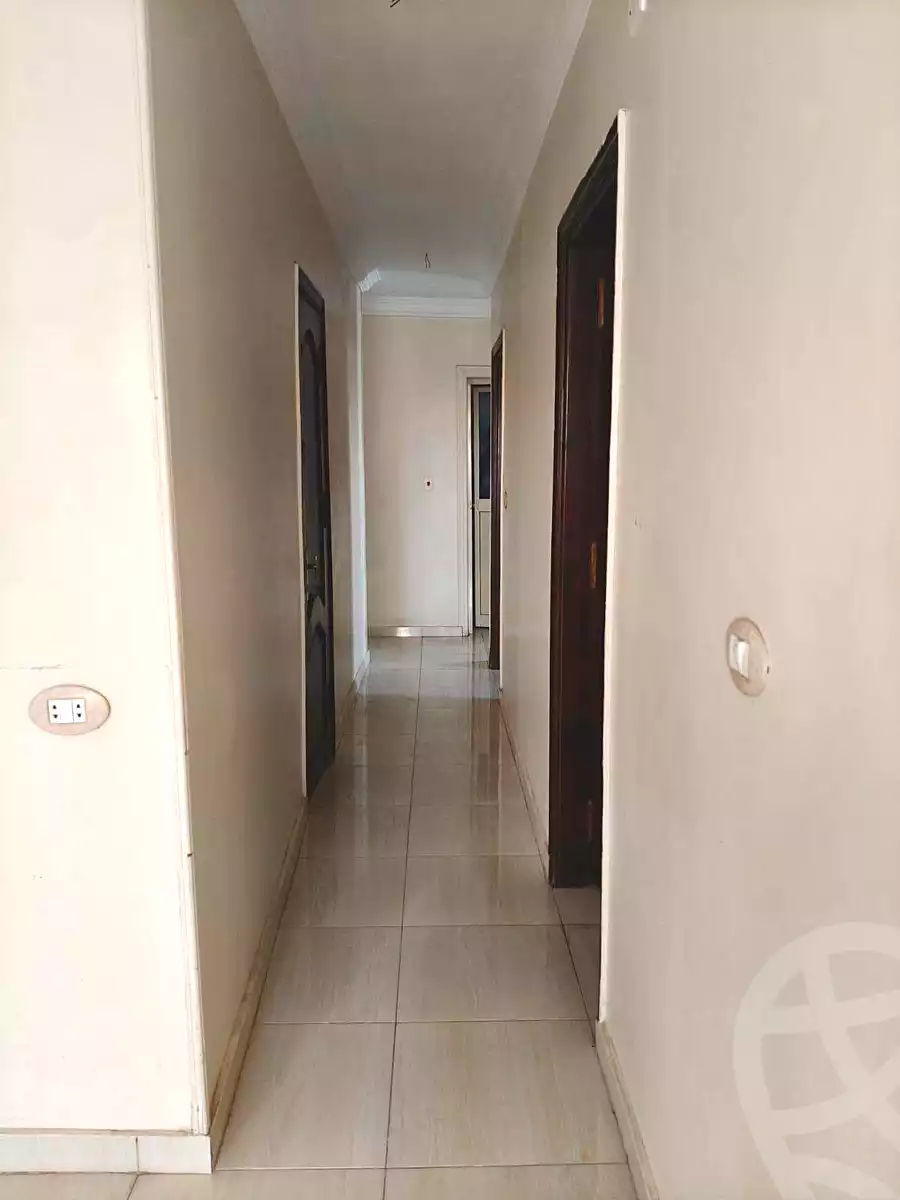 https://aqarmap.com.eg/ar/listing/7068965-for-sale-cairo-helwan-el-masaken-el-iqtsadeyah-ahmed-badawy-st