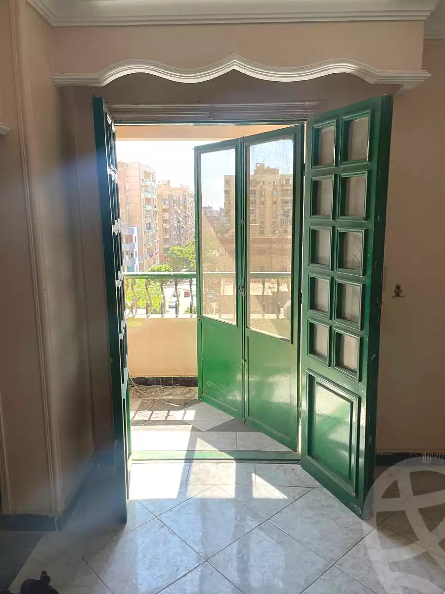 https://aqarmap.com.eg/ar/listing/7069022-for-rent-cairo-helwan-el-ezba-el-qebliah-ragheb-st