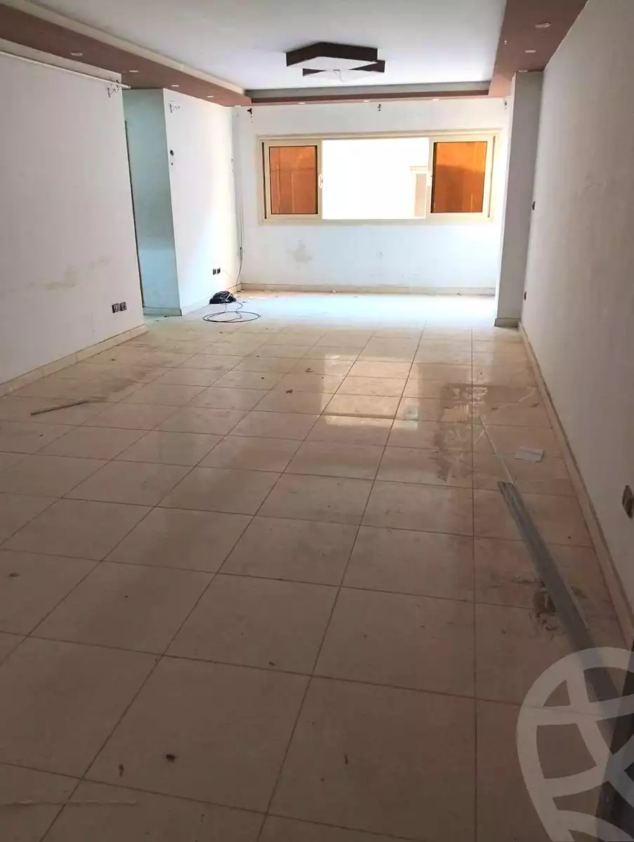 https://aqarmap.com.eg/en/listing/7069034-for-sale-cairo-helwan-sherif-st