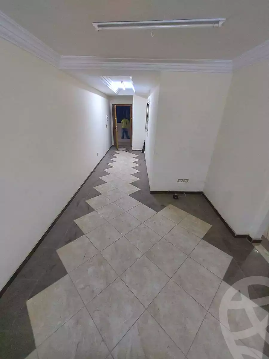 https://aqarmap.com.eg/ar/listing/7069054-for-rent-cairo-helwan-sherif-st