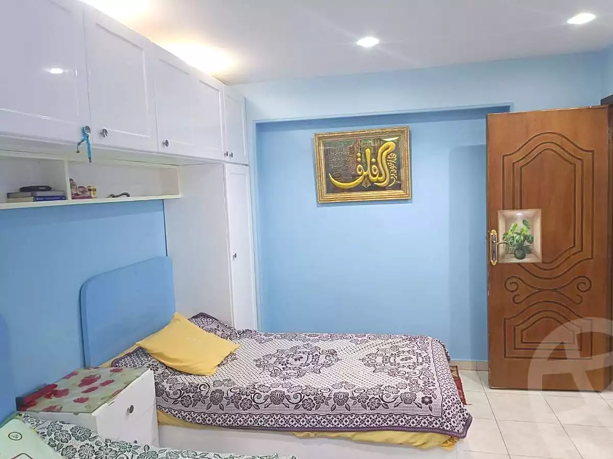 https://aqarmap.com.eg/ar/listing/7069044-for-sale-cairo-helwan-helwan-el-sharkeya-zaki-hawas-st