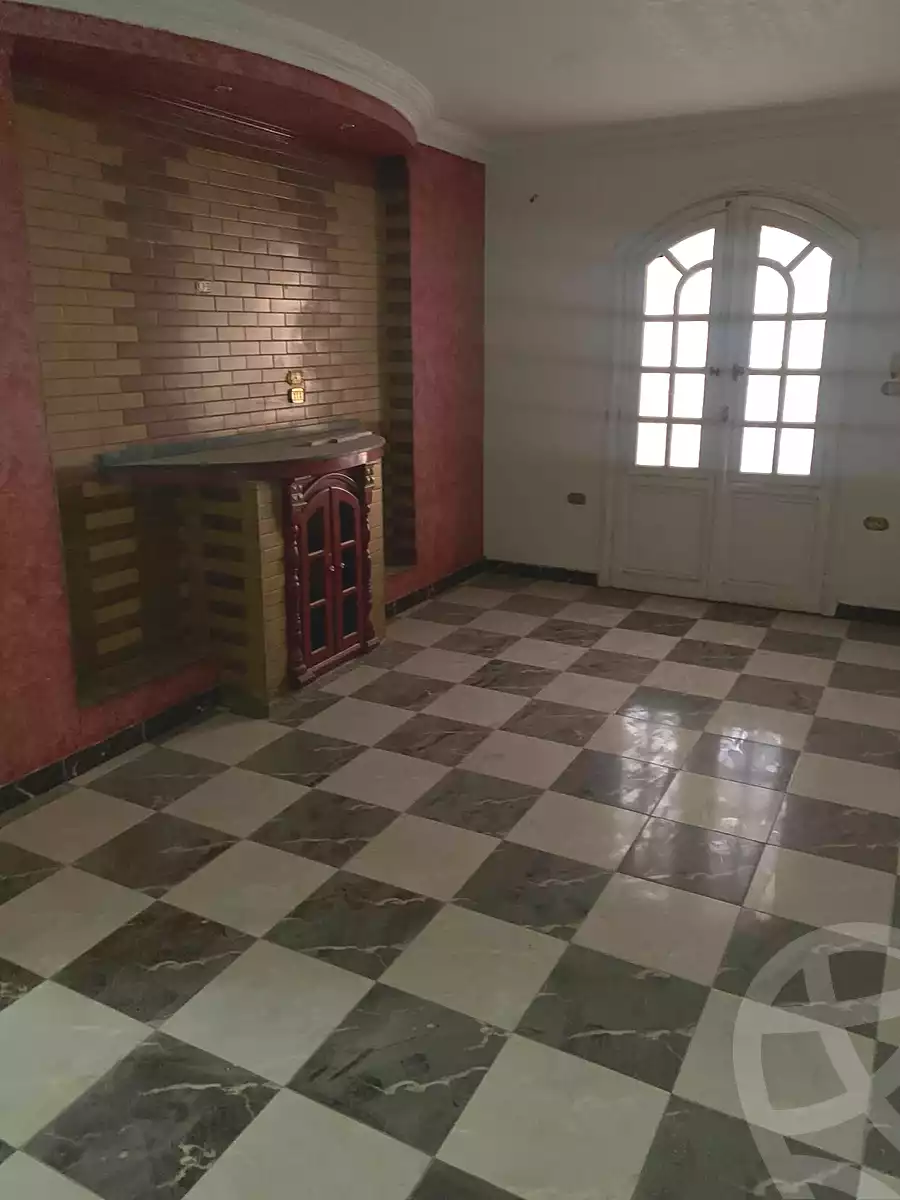 https://aqarmap.com.eg/en/listing/7069073-for-rent-cairo-helwan-helwan-el-sharkeya-thabit-basha-st