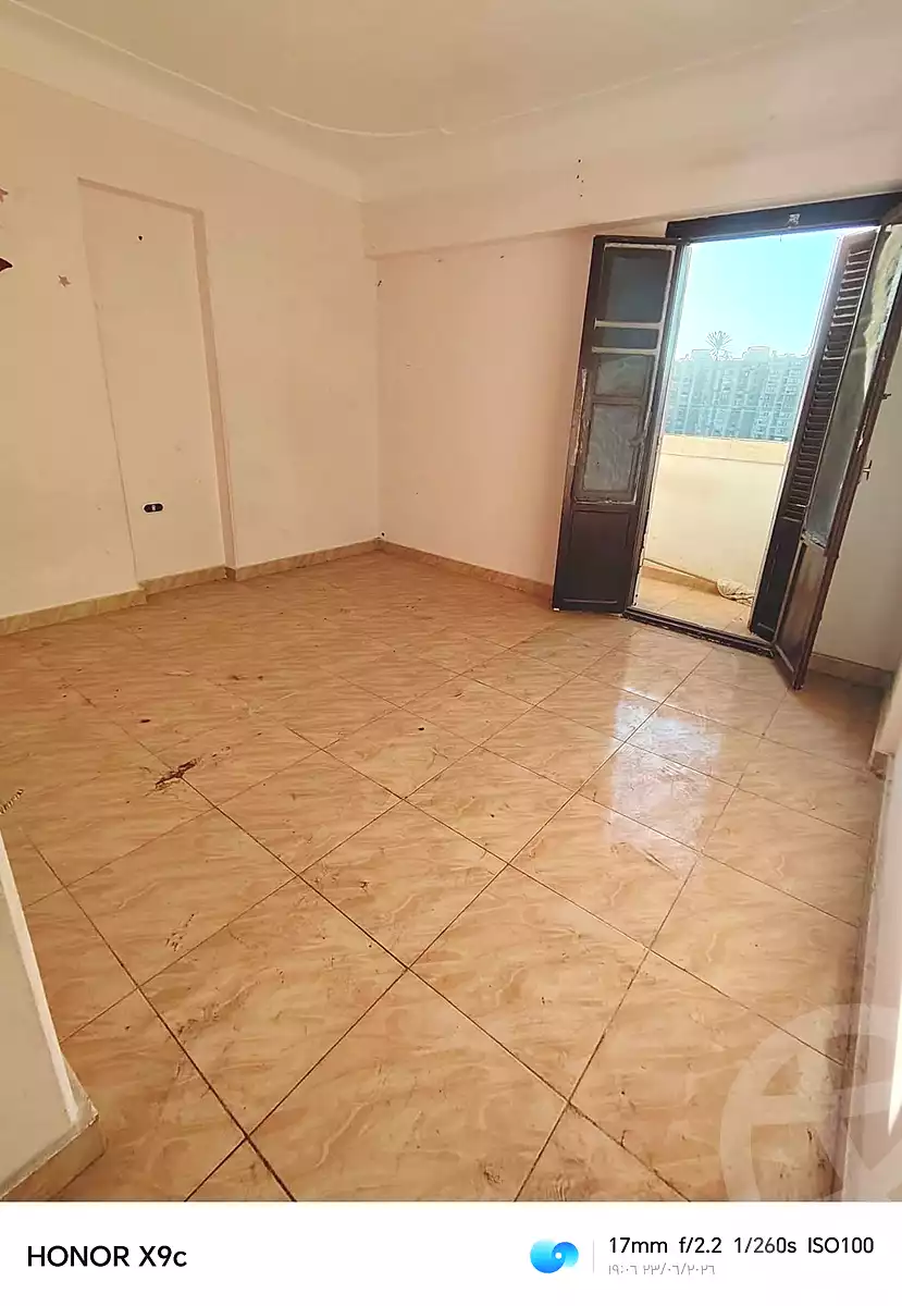 https://aqarmap.com.eg/ar/listing/7069096-for-sale-alexandria-lsywf-el-seyouf-qebly-el-salam-st