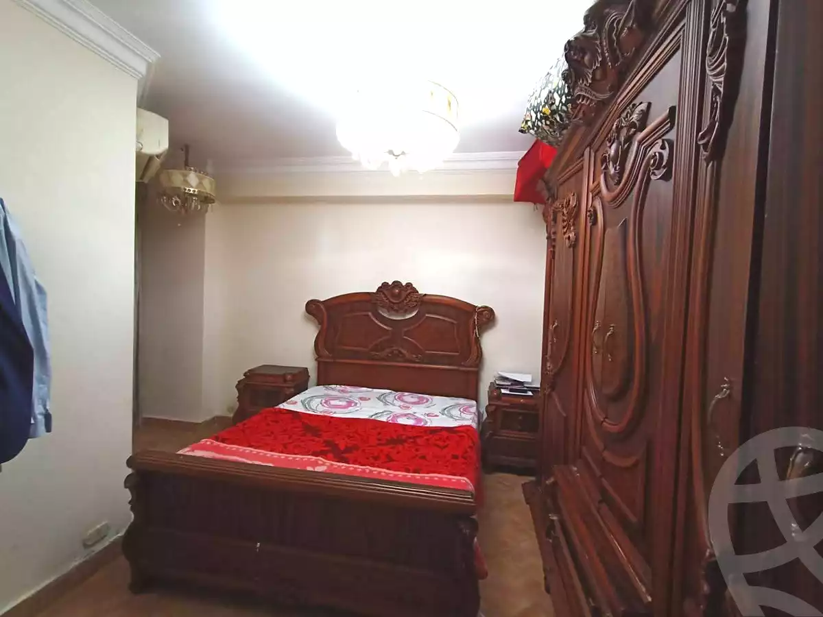 https://aqarmap.com.eg/ar/listing/7069142-for-sale-alexandria-sydy-bshr-tryq-ljysh
