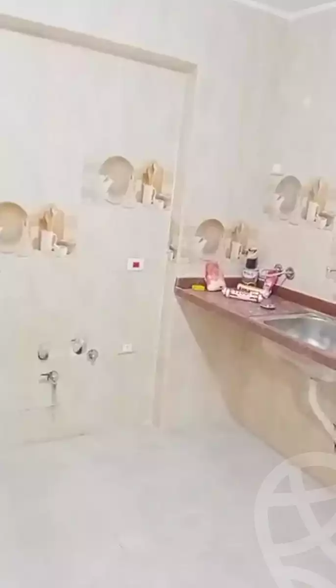 https://aqarmap.com.eg/ar/listing/7069134-for-sale-cairo-ain-shams-el-naam