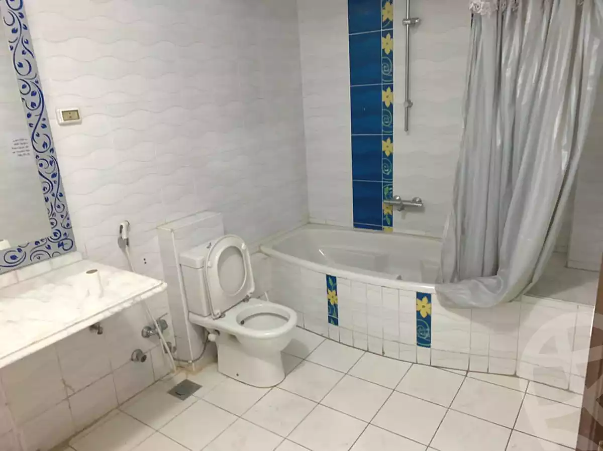 https://aqarmap.com.eg/en/listing/7069160-for-rent-cairo-heliopolis-sheraton-khaled-ibn-al-walid-st
