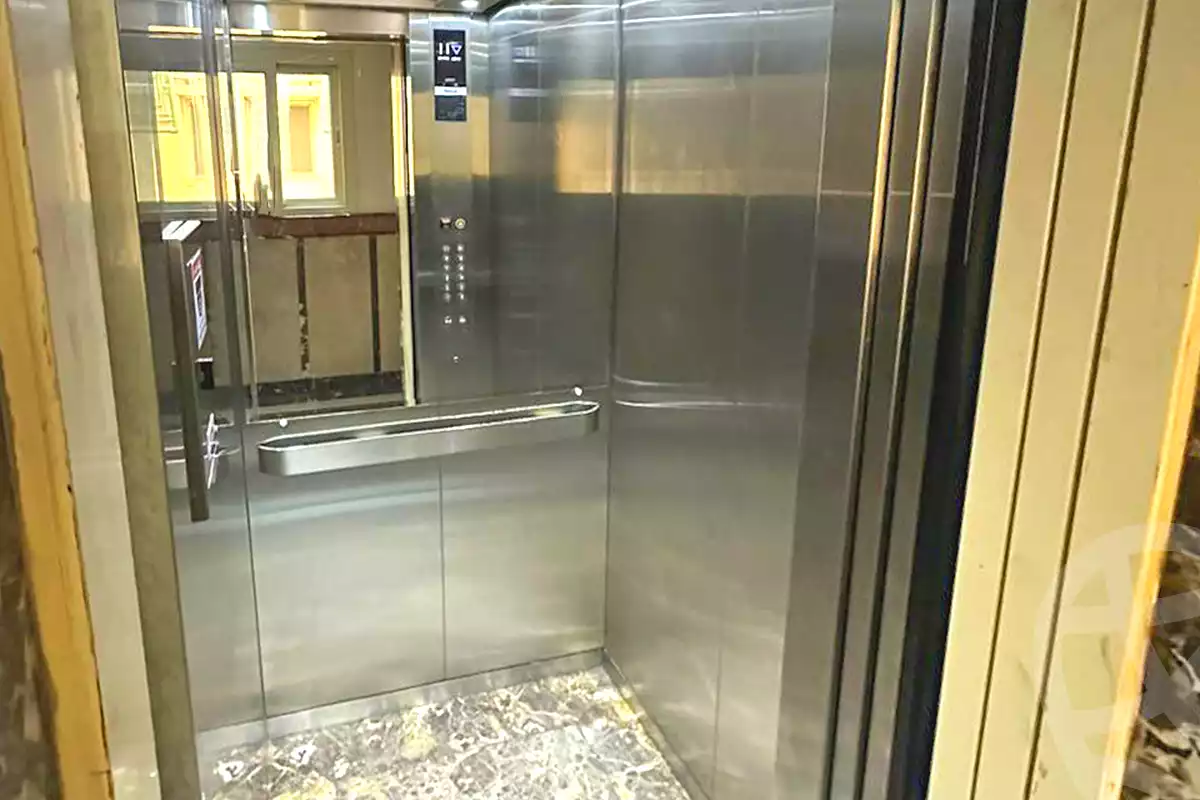 https://aqarmap.com.eg/ar/listing/7069280-for-sale-alexandria-smouha-compounds-in-smouha-antoniadis-city-compound