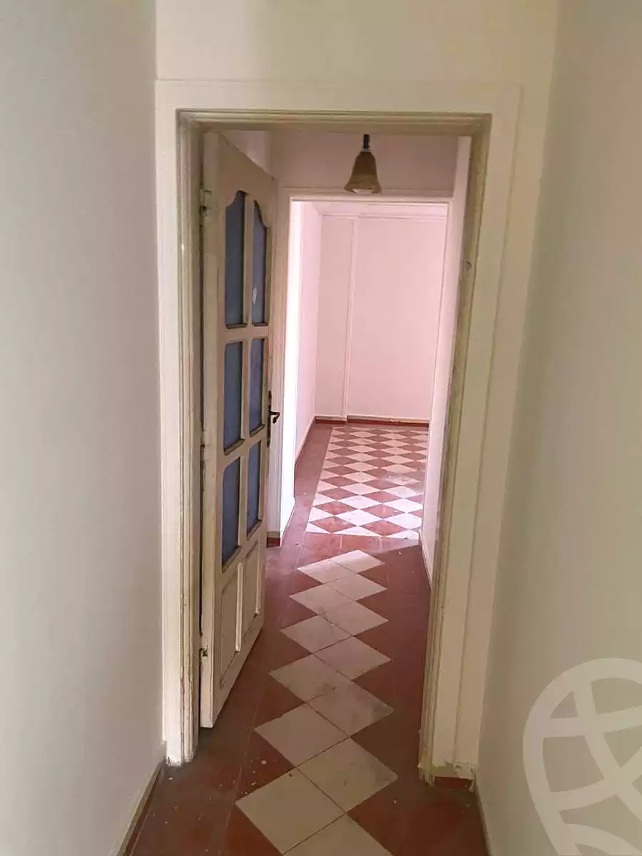 https://aqarmap.com.eg/ar/listing/7069312-for-rent-cairo-helwan-el-ezba-el-qebliah-ragheb-st