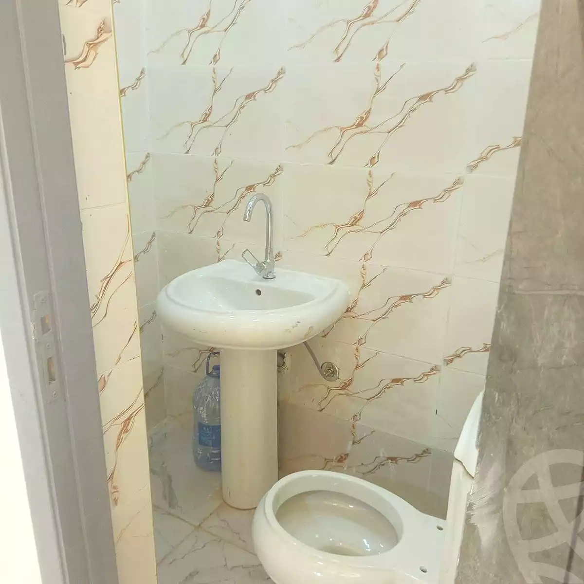https://aqarmap.com.eg/ar/listing/7069522-for-sale-alexandria-al-agamy-lbytsh-mohamed-el-fardi-st