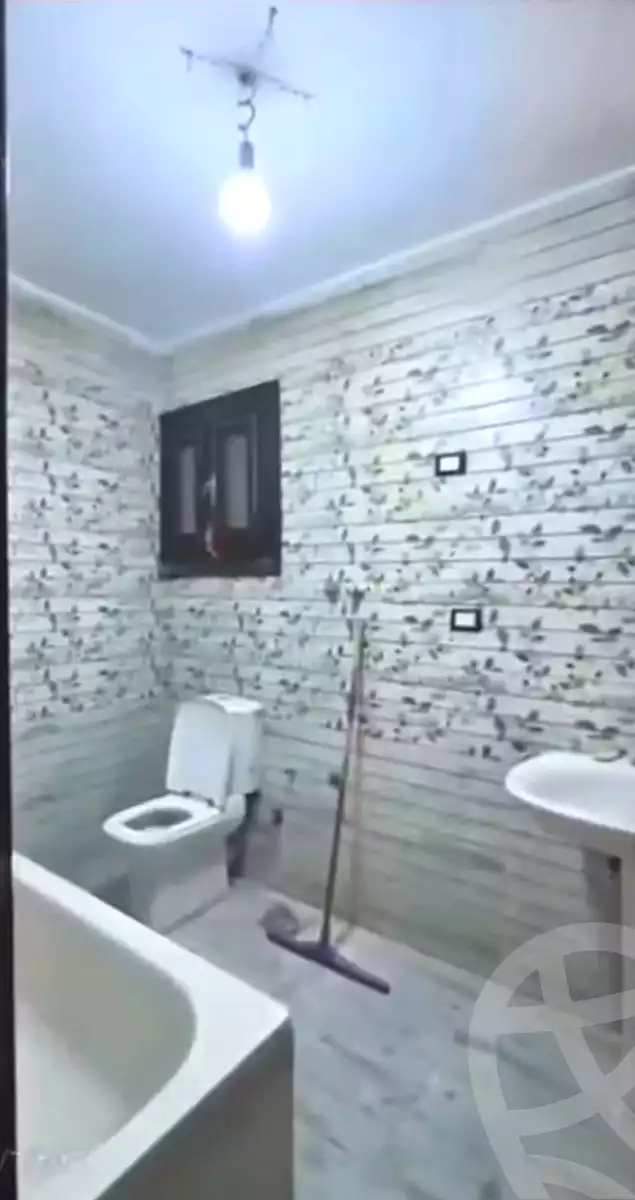 https://aqarmap.com.eg/en/listing/7069571-for-sale-cairo-ain-shams-ahmed-esmat-st