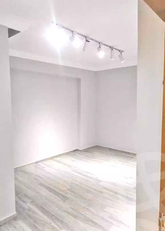 https://aqarmap.com.eg/en/listing/7069723-for-sale-cairo-el-haram-el-maryotya-sefara-st