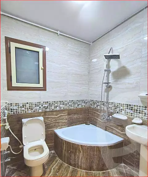 https://aqarmap.com.eg/ar/listing/7069896-for-sale-alexandria-sydy-bshr-sydy-bshr-bhry-shr-khld-bn-lwlyd