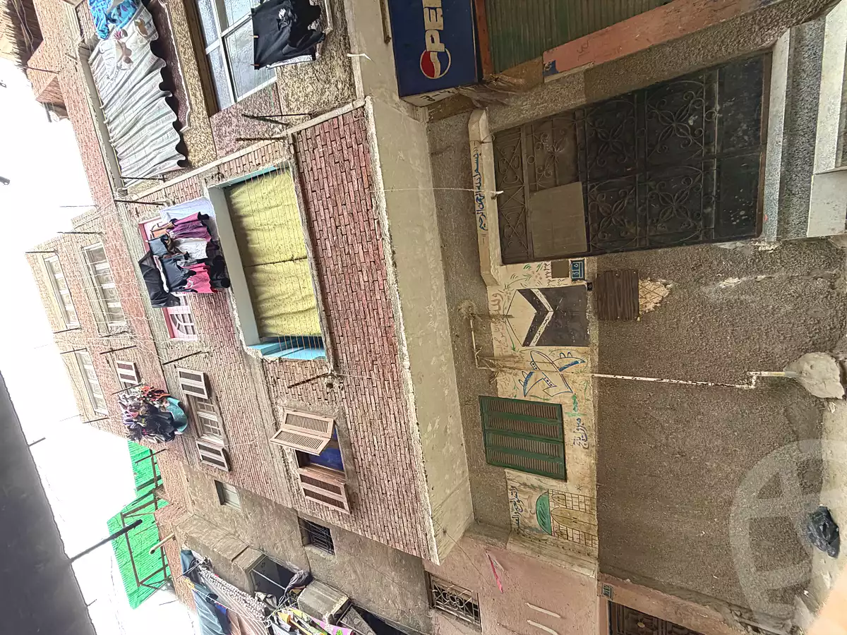 https://aqarmap.com.eg/ar/listing/7069903-for-sale-cairo-kirdasah-saft-el-laban-el-madbah-st