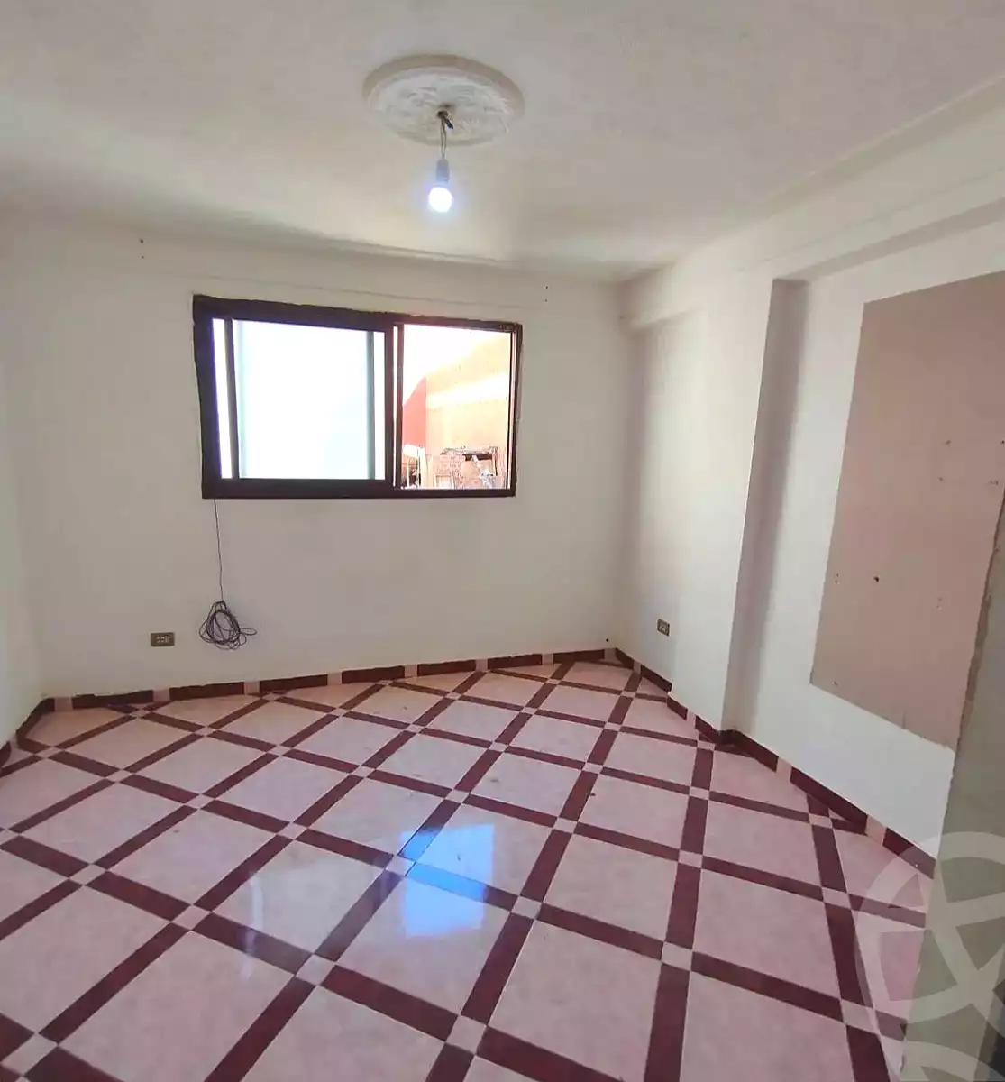https://aqarmap.com.eg/en/listing/7070017-for-sale-alexandria-lsywf-el-falki