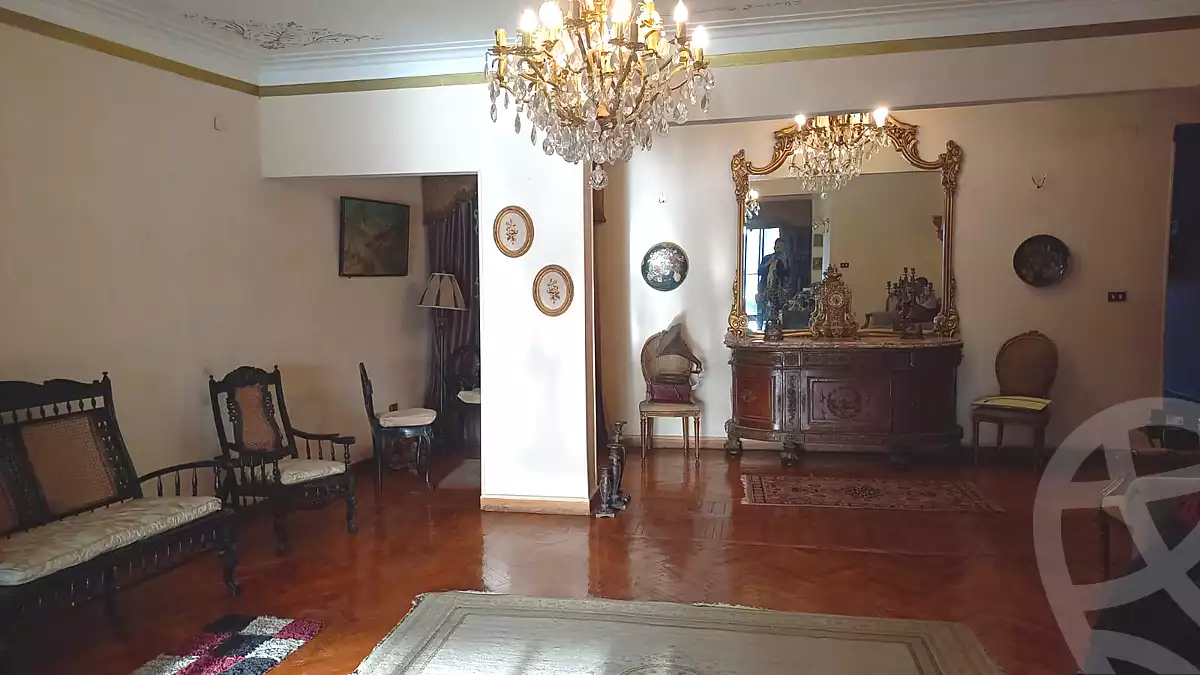 https://aqarmap.com.eg/ar/listing/7070026-for-sale-cairo-manial-abd-el-aziz-al-saud-st
