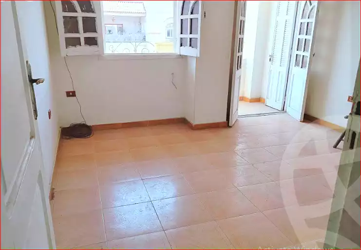 https://aqarmap.com.eg/ar/listing/7070041-for-rent-cairo-helwan-el-ezba-el-qebliah-ragheb-st