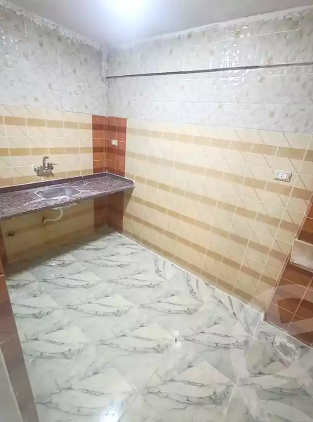 https://aqarmap.com.eg/ar/listing/7070279-for-sale-alexandria-al-agamy-el-hanouvel-al-asdakaa-st