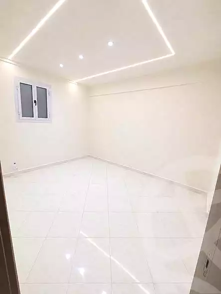 https://aqarmap.com.eg/ar/listing/7070554-for-sale-alexandria-lsywf-el-falki