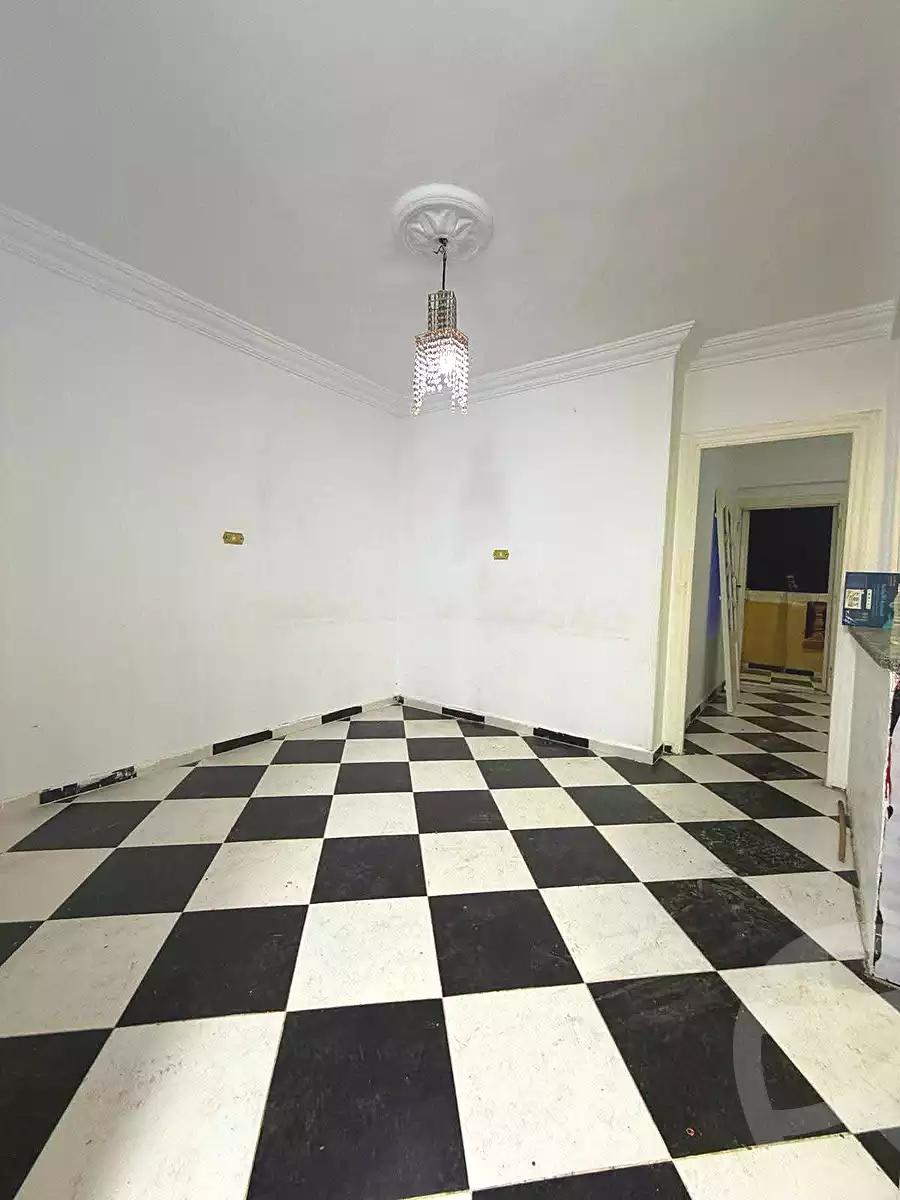 https://aqarmap.com.eg/ar/listing/7070583-for-sale-alexandria-el-asafra-shr-45