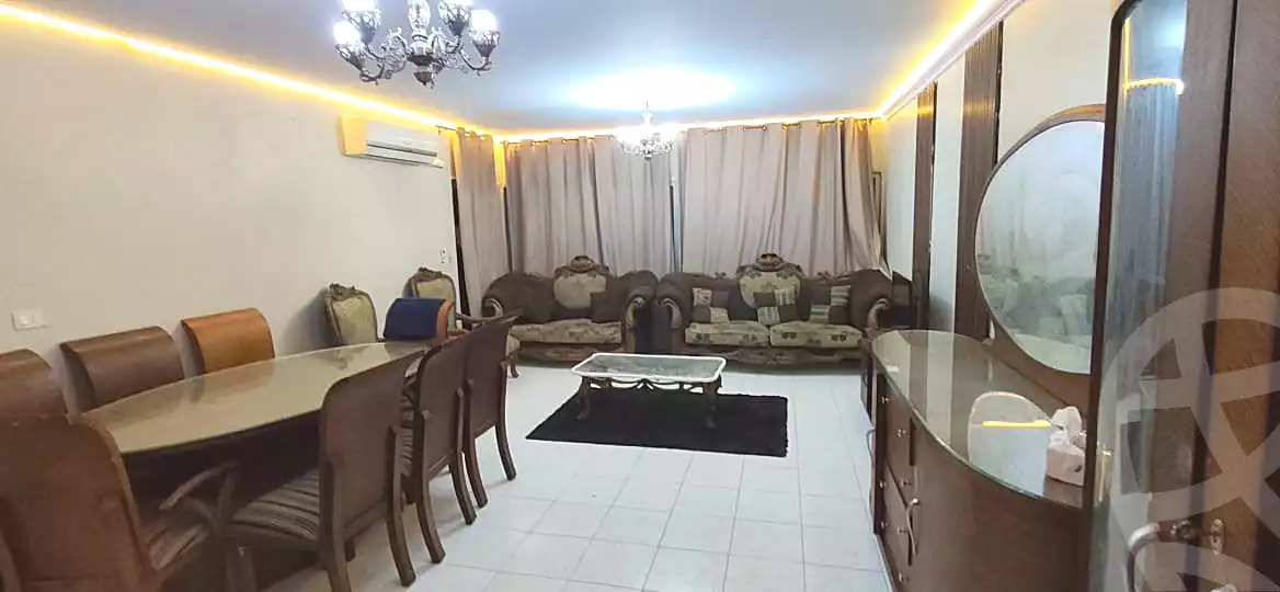 https://aqarmap.com.eg/ar/listing/7070708-for-rent-cairo-new-cairo-lrhb-city-phase-1-ahmed-rami-st