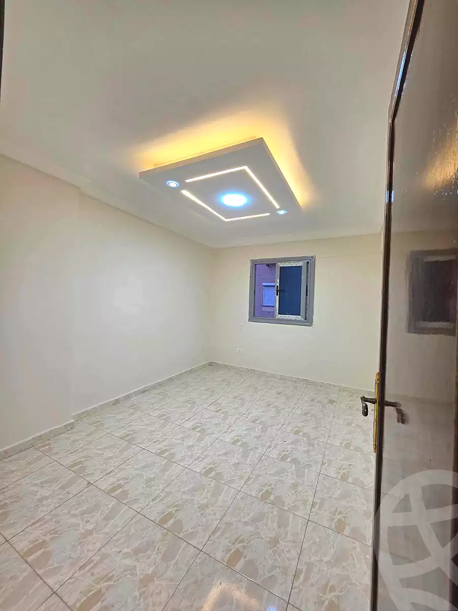 https://aqarmap.com.eg/en/listing/7070714-for-sale-alexandria-el-asafra-l-sfr-bhry-el-geish-rd