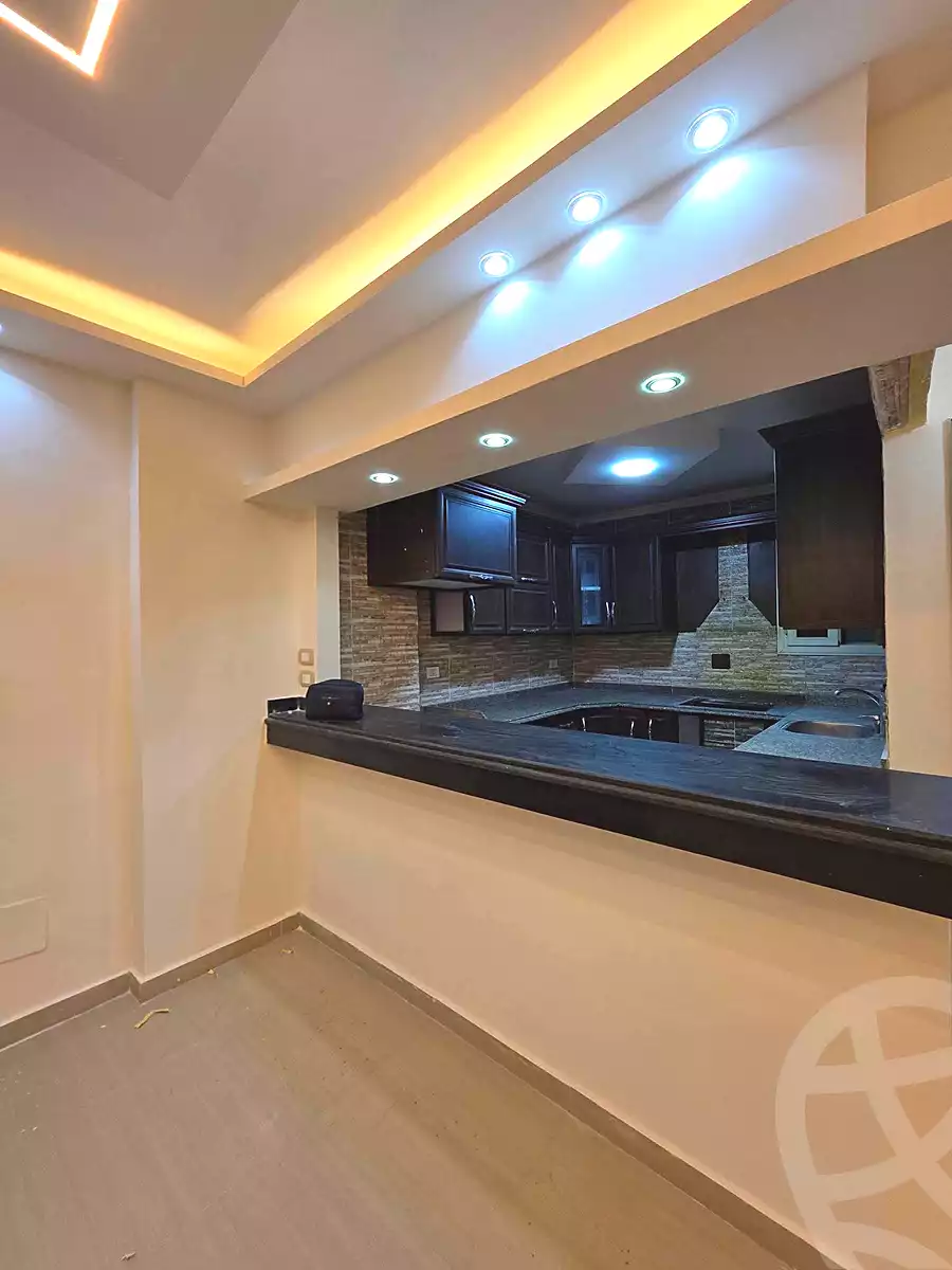 https://aqarmap.com.eg/en/listing/7070714-for-sale-alexandria-el-asafra-l-sfr-bhry-el-geish-rd