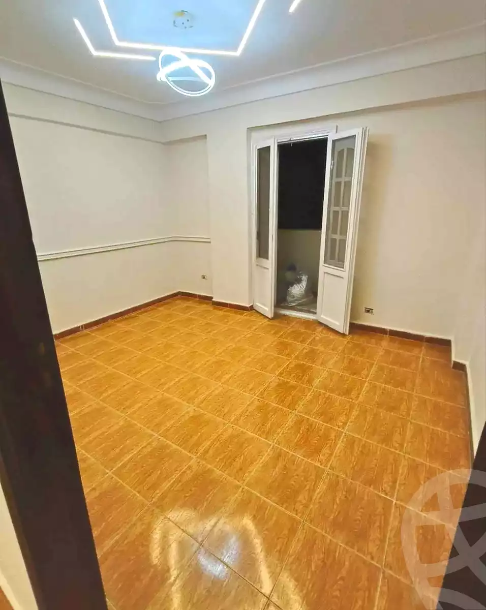 https://aqarmap.com.eg/ar/listing/7070709-for-sale-alexandria-lsywf-el-falki