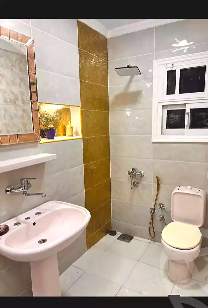 https://aqarmap.com.eg/ar/listing/7070765-for-sale-alexandria-sydy-bshr-sydy-bshr-bhry