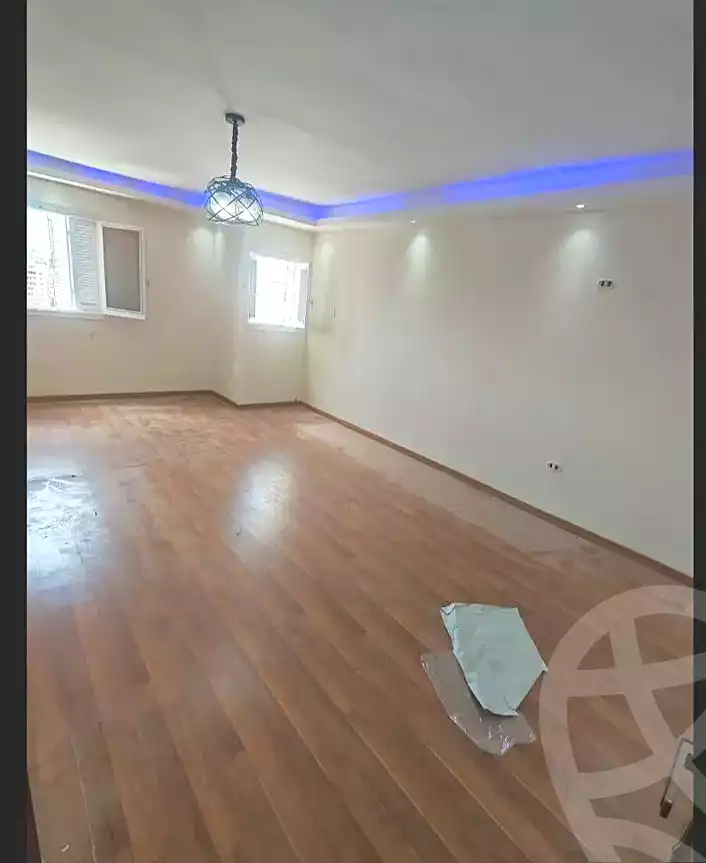 https://aqarmap.com.eg/en/listing/7070792-for-sale-alexandria-al-agamy-el-hanouvel-kasr-al-quiri-st-1