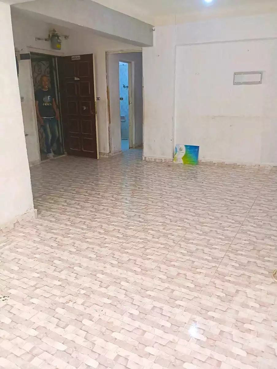https://aqarmap.com.eg/en/listing/7070812-for-sale-alexandria-al-agamy-lbytsh