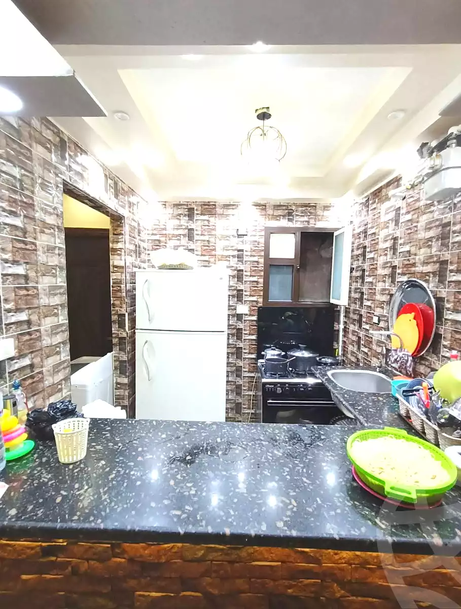 https://aqarmap.com.eg/ar/listing/7070810-for-sale-alexandria-al-agamy-el-hanouvel