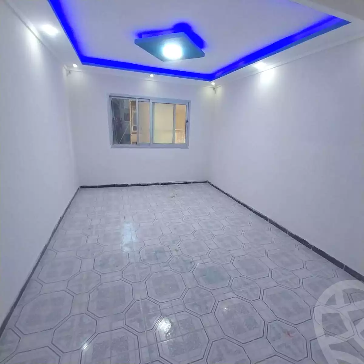 https://aqarmap.com.eg/en/listing/7070825-for-rent-alexandria-al-agamy-el-hanouvel