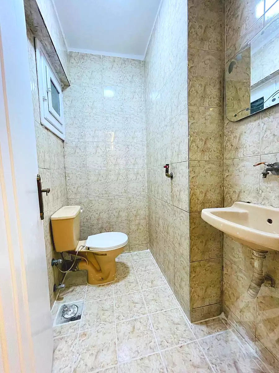 https://aqarmap.com.eg/ar/listing/7070899-for-sale-alexandria-al-agamy-shataa-el-nakheel