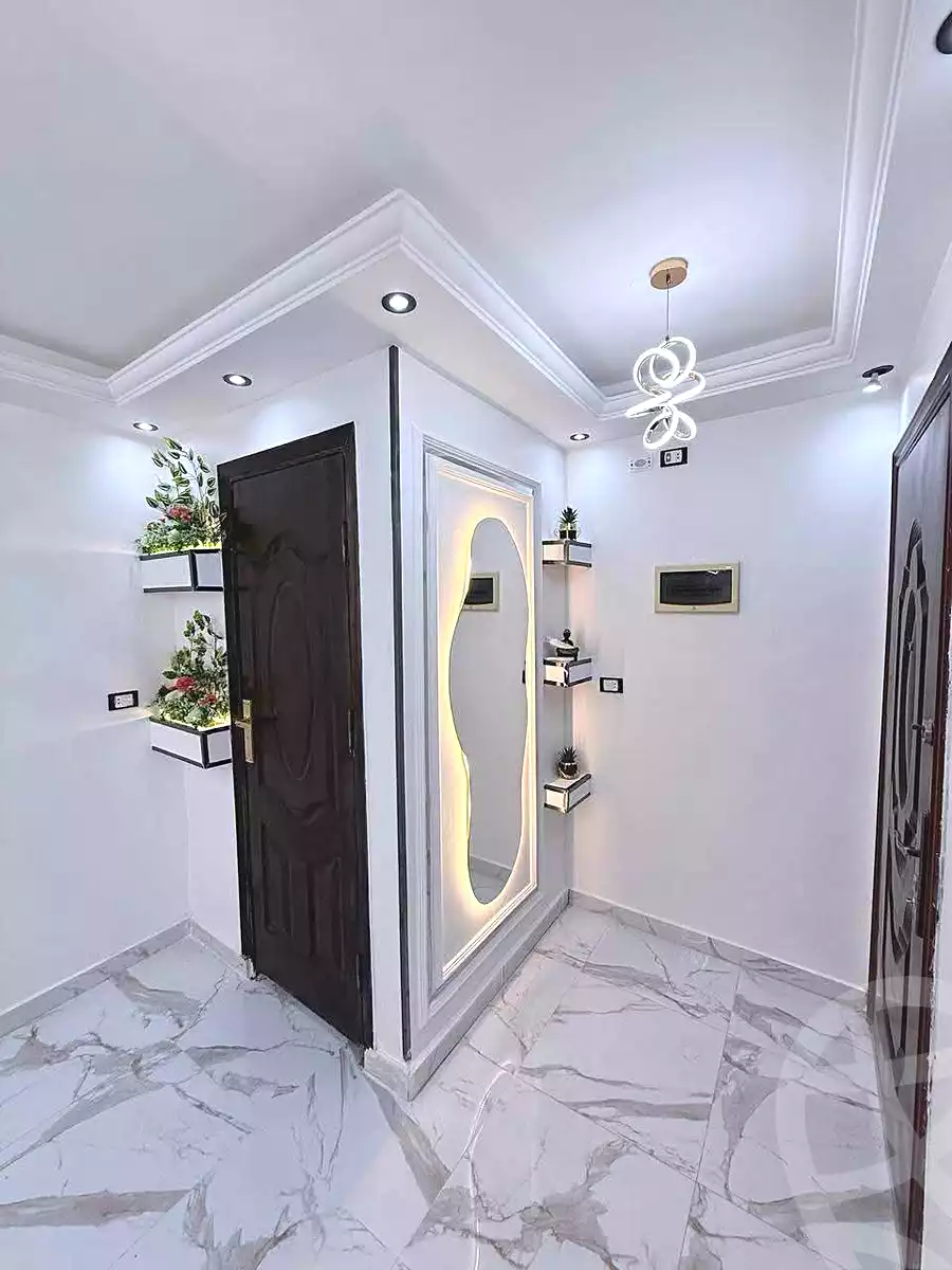 https://aqarmap.com.eg/ar/listing/7070981-for-sale-cairo-ain-shams-el-naam