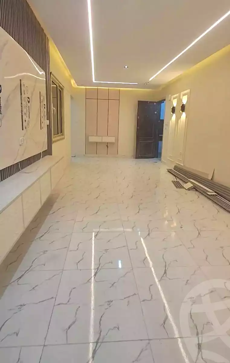 https://aqarmap.com.eg/ar/listing/7071039-for-sale-alexandria-miami-shr-jml-bd-lnsr