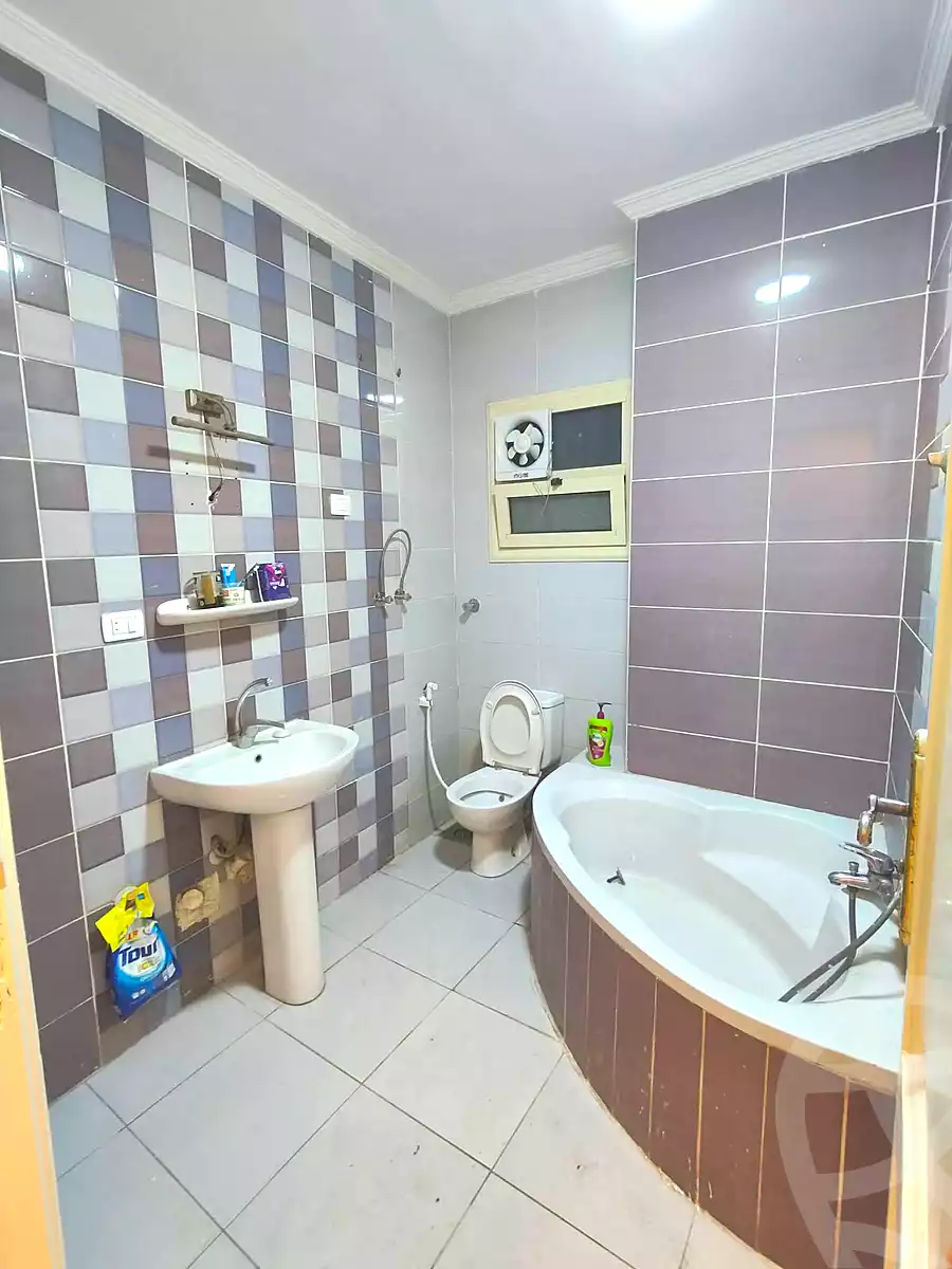 https://aqarmap.com.eg/en/listing/7071400-for-sale-alexandria-miami