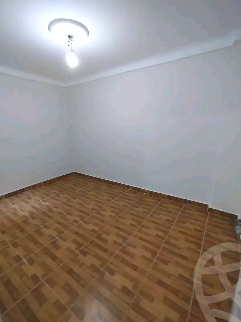 https://aqarmap.com.eg/en/listing/7071514-for-sale-alexandria-lsywf-el-falki