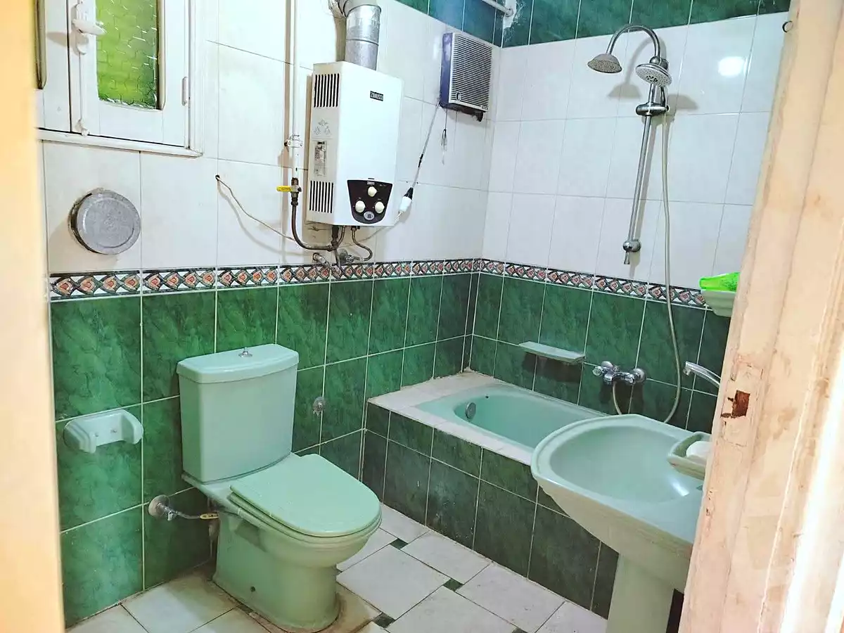https://aqarmap.com.eg/ar/listing/7071614-for-rent-cairo-helwan-el-ezba-el-qebliah-ragheb-st